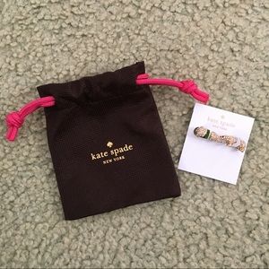 NEVER USED Studded Bear Earrings 🐻💎